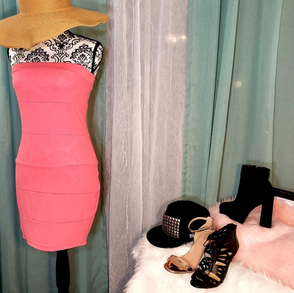 Bandage Bodycon Dress - Picture 3 of 3